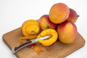 mango-642957-1-300x200-8465765