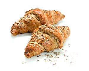 4201630_multicerealni_croissant_2706_200_mm-300x239-5558775