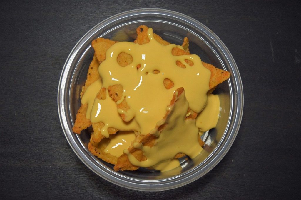 Sýrová omáčka k nachos
