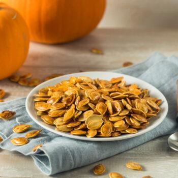 homemaderoastedspicedpumpkinseedswithseasalt