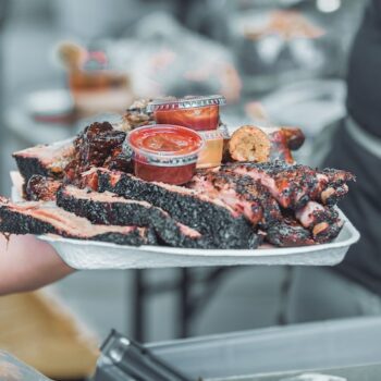 Bucek s BBQ omackou v pomalem hrnci