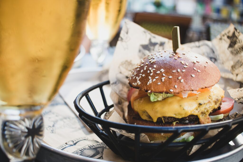 burger-z-cernych-fazoli