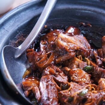 kureci-bbq-v-pomalem-hrnci-recept