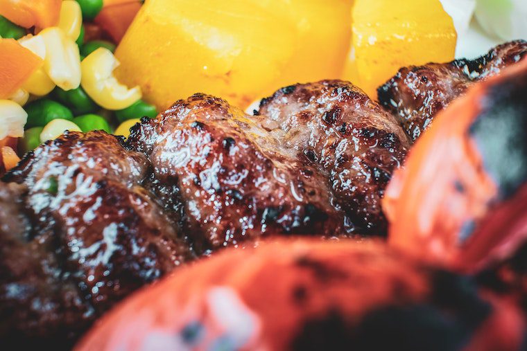 newyorsky-steak-s-omackou