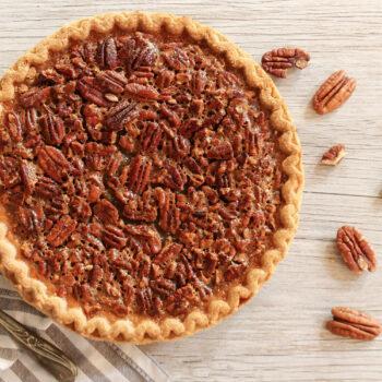 overheadviewogpecanpie-pidayconcept