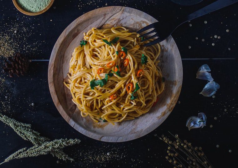 spagety-aglio-e-olio-snadno-a-rychle