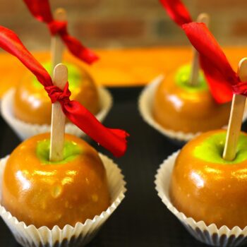 Domácí karamelová jablka