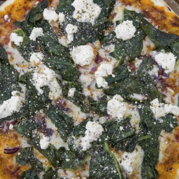 spenatova-pizza
