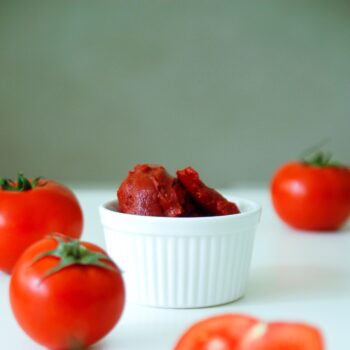 jak-vyrobit-rajcatovy-protlak-2833906