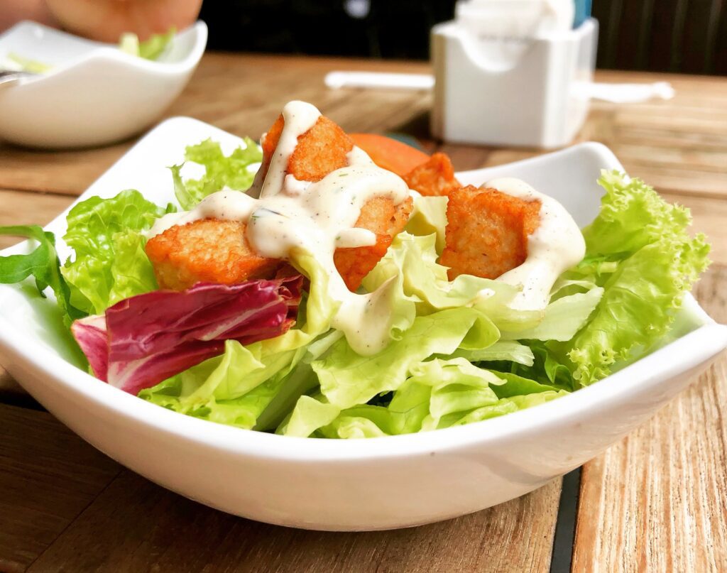 buffalo-salat-s-kurecim-masem