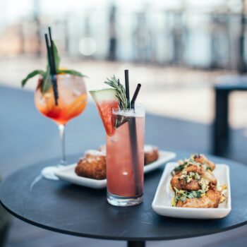 klasicky-koktejl-melounova-koule