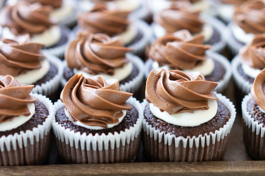 Cokoladove cupcakes recept