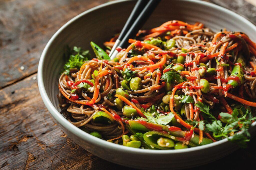 sezamove-soba-nudle