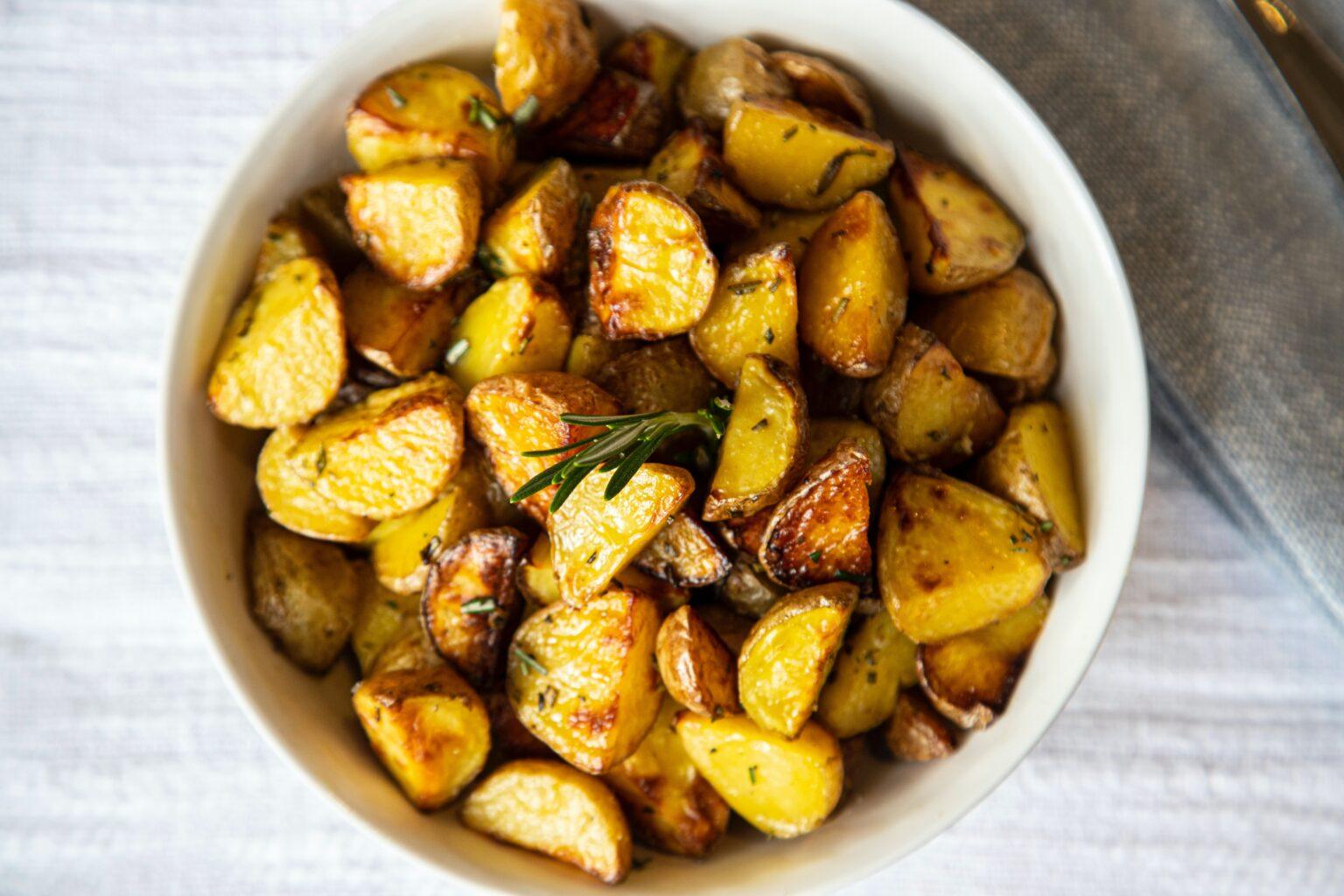 Recept na opečené brambory - Receptik.cz